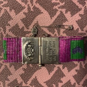 Juicy Couture On Hold @Stephaniebla852